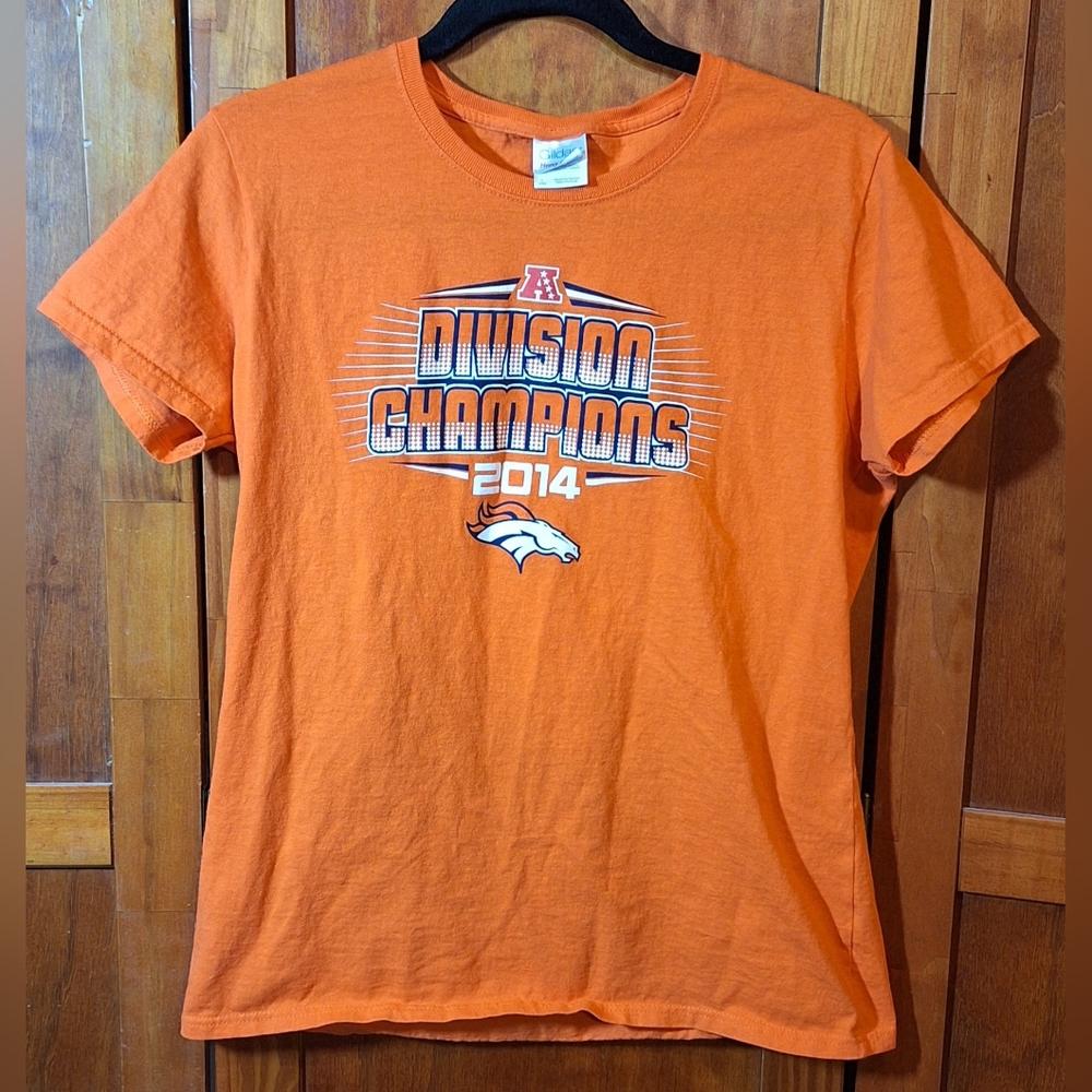 GILDAN Denver Broncos t-shirt Size L